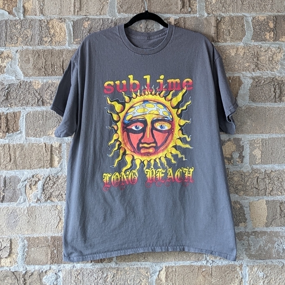 Sublime Sun Long Beach Short Sleeve T-Shirt Size XL Gray Sun Face